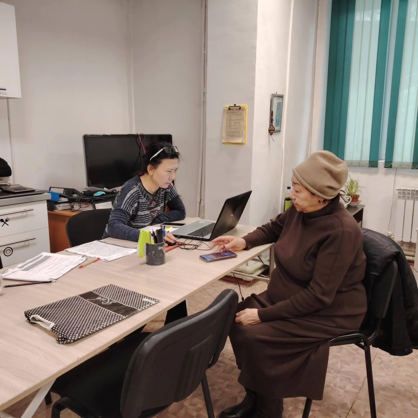 Приём и консультация услугополучателей в Центре